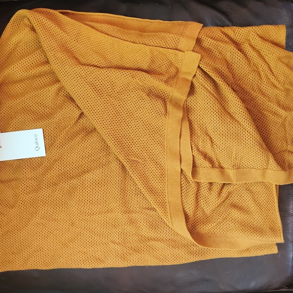 Quince Warm Amber Knit Shawl